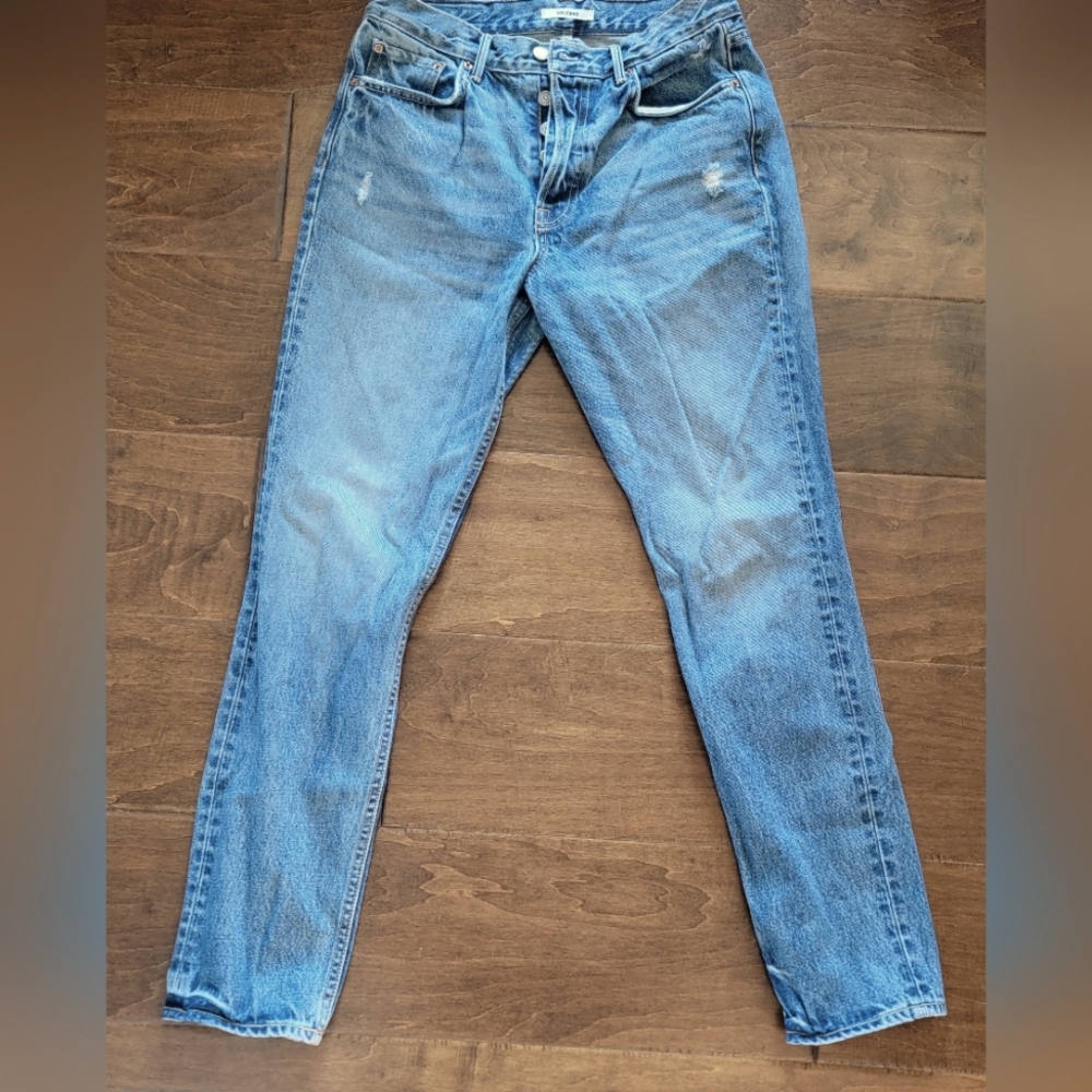 GRLFRND button fly denim, size 28. Great condition 100% cotton